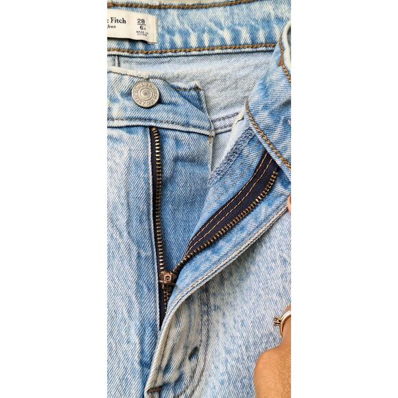 Abercrombie & Fitch Women's The 90s Relaxed Jean High Rise Acid Wash Size 28 6 - Picture 4 of 9